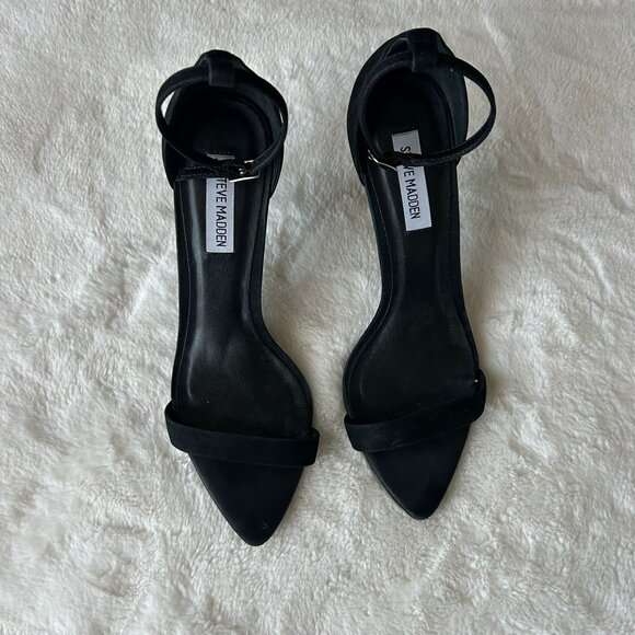 Steve Madden Women’s Size 8 Irenee Black Heeled Suede Sandals Straps - Picture 2 of 5